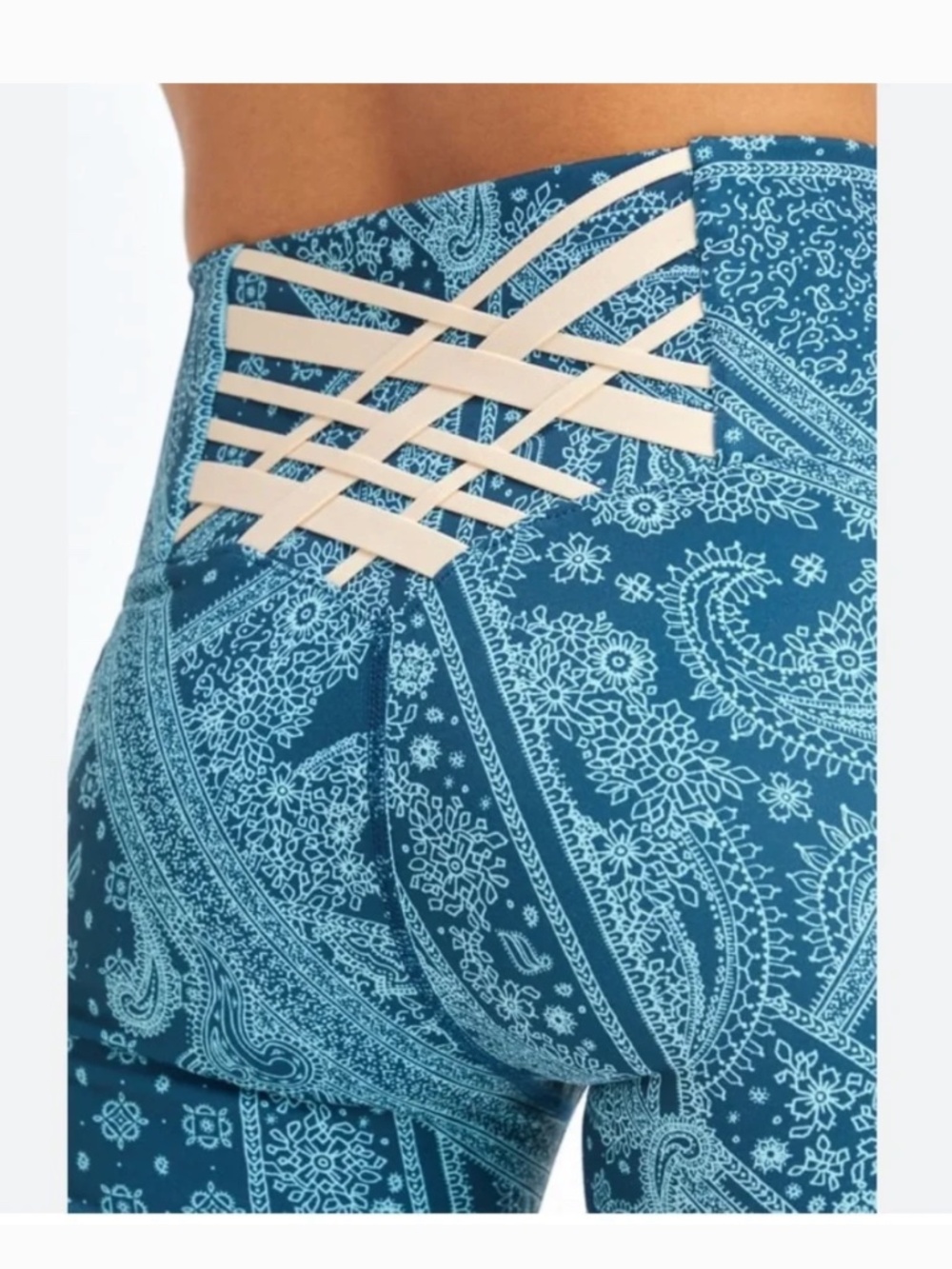 Fabletics Boost PowerHold High-Waisted 7/8 Legging Blue Bandana Paisley Small - Picture 4 of 14